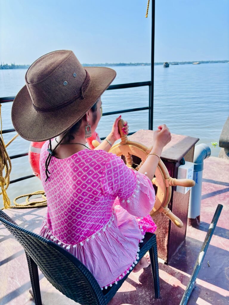 Alleppey houseboat